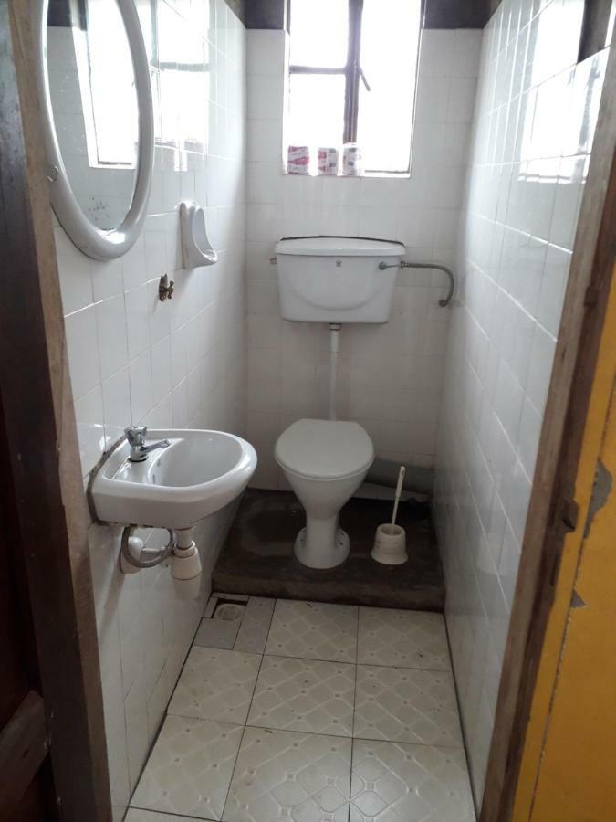 Masaka Backpackers, Tourists Cottage & Campsite Экстерьер фото